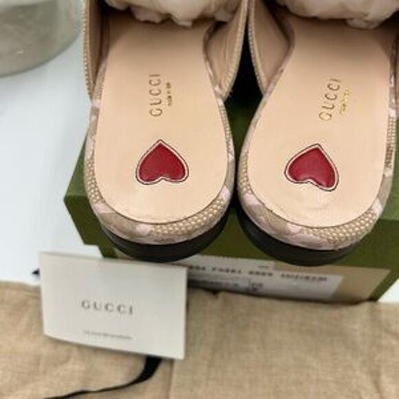 Women's Gucci Princetown slipper in jumbo GG Carmel canvas size 39 made in Italy - Picture 3 of 10